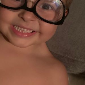 Meet your Posher, Meredith